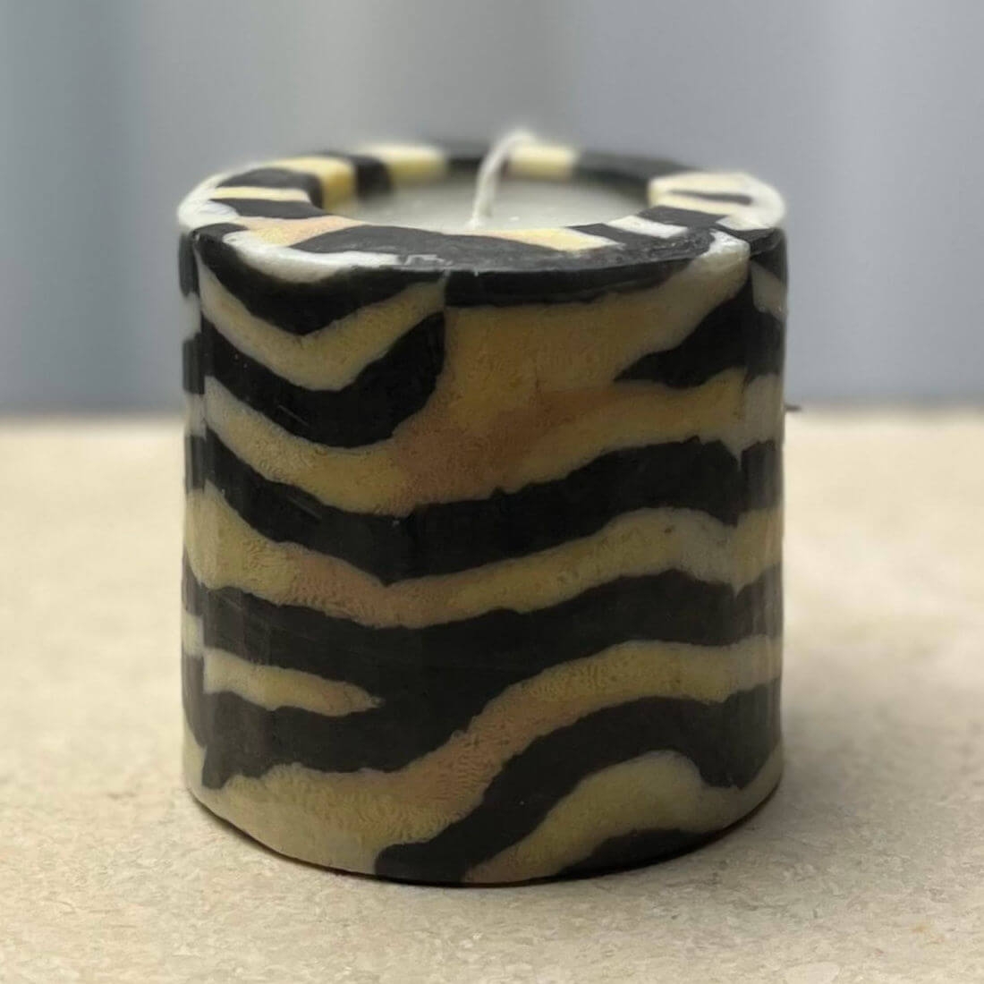 Swazi Candles Stumpenkerze Zebra